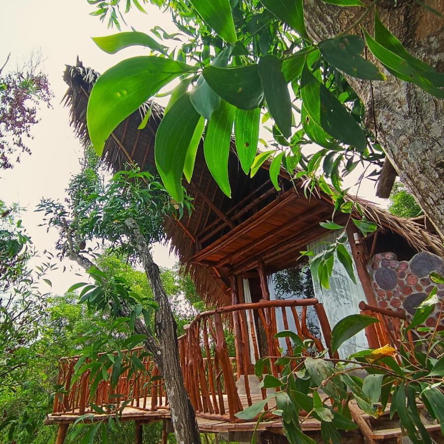 Ama Awa Resort Kemadang Exterior foto